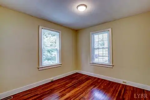 Warren, LYNCHBURG, VA 24501