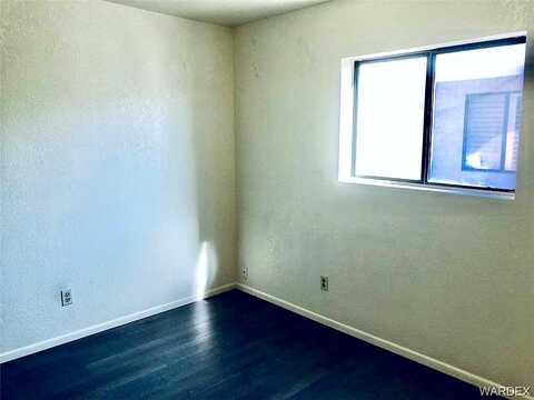 Motor, KINGMAN, AZ 86401