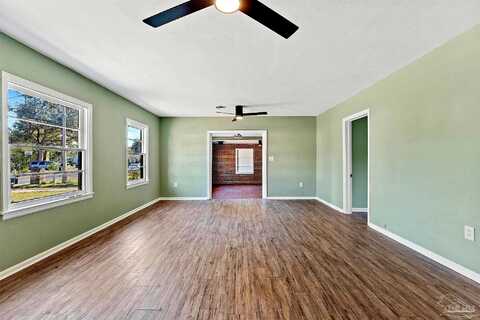 Maple, MILTON, FL 32570