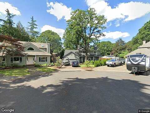 Mardee, LAKE OSWEGO, OR 97035