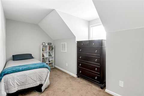 Catalina, NEWPORT NEWS, VA 23608