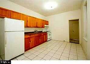 22Nd, PHILADELPHIA, PA 19145