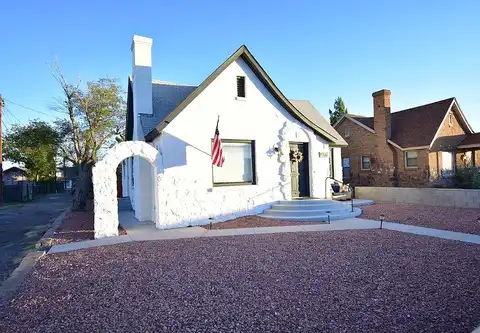 Avenue, ALPINE, TX 79830