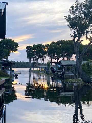 Hicks, CRESCENT CITY, FL 32112