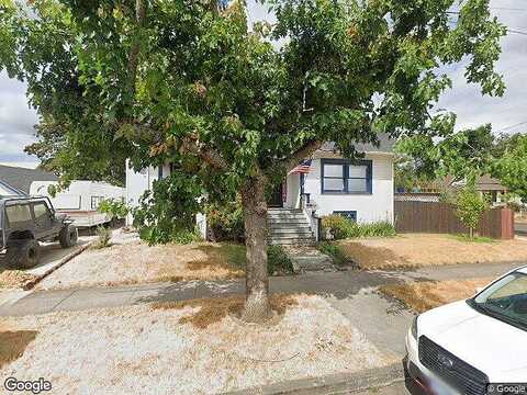 5Th, COTTAGE GROVE, OR 97424