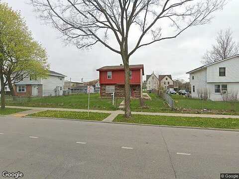 Highland, MILWAUKEE, WI 53233
