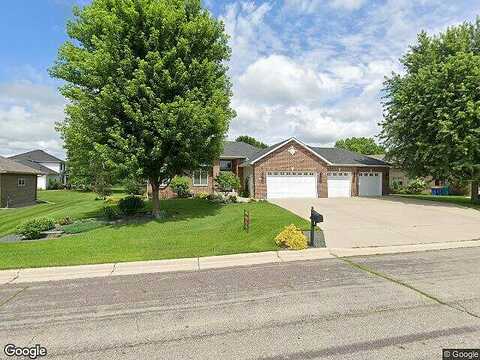 Creekside, OWATONNA, MN 55060