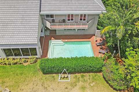 101St, MIAMI, FL 33176
