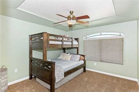 Chestnut, HESPERIA, CA 92345