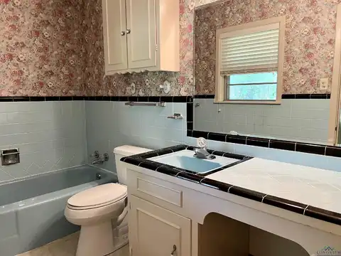 Kenwood, LONGVIEW, TX 75604