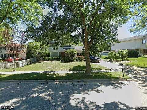 24Th, MILWAUKEE, WI 53221
