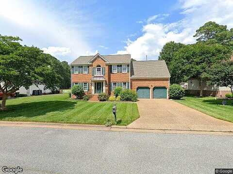 Runaway, YORKTOWN, VA 23692