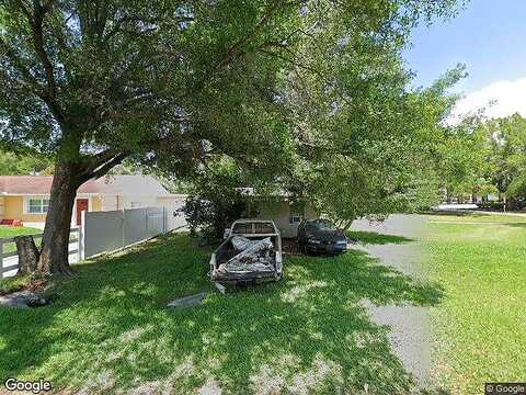 Lois, TAMPA, FL 33614