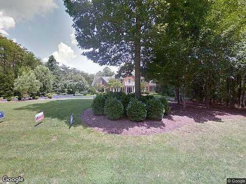 Hunt Woods, MARTINSVILLE, VA 24112