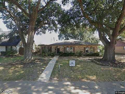 30Th, NEDERLAND, TX 77627