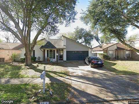 Sarita, ANGLETON, TX 77515