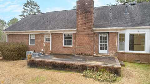 White, FAYETTEVILLE, GA 30214