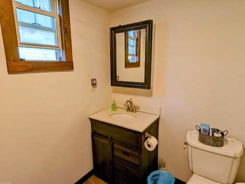 Conner Grove, WILLIS, VA 24380