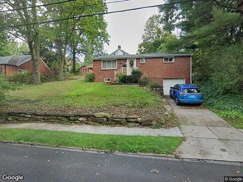 Bank, SEWICKLEY, PA 15143