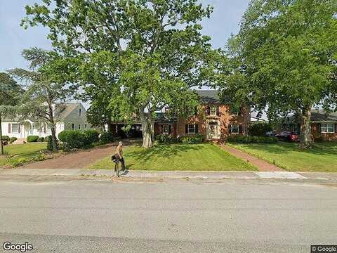 Court, WINDSOR, VA 23487
