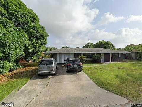 Holiday, FORT PIERCE, FL 34982