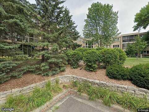 Brookside, MINNEAPOLIS, MN 55436