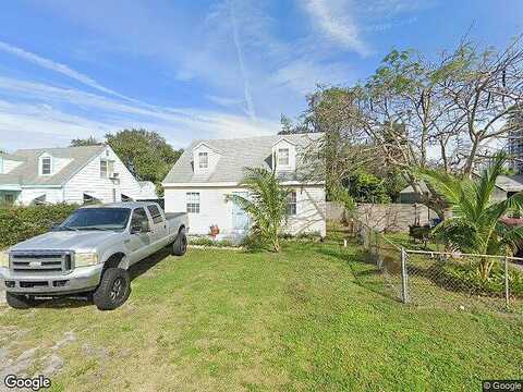 37Th, RIVIERA BEACH, FL 33404