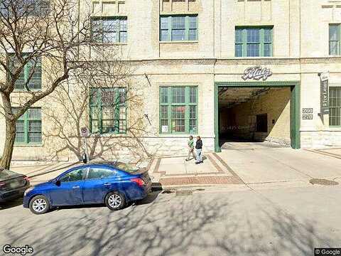 Highland, MILWAUKEE, WI 53202