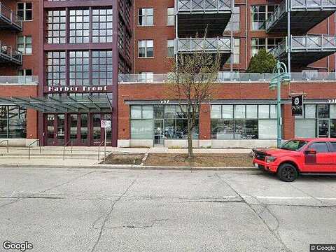 Erie, MILWAUKEE, WI 53202