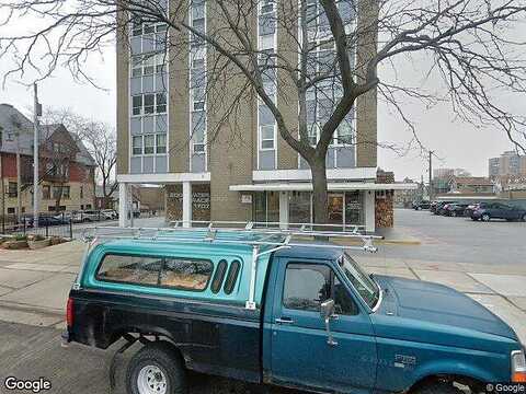 Prospect, MILWAUKEE, WI 53202