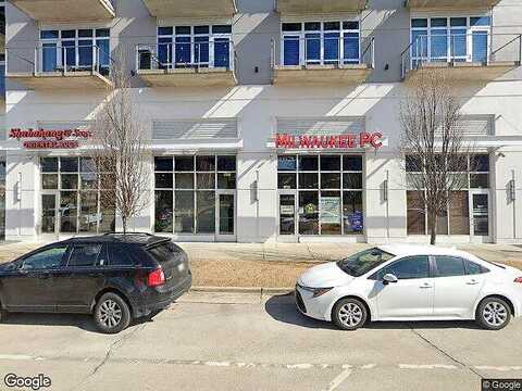 Ogden, MILWAUKEE, WI 53202
