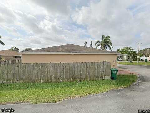 158Th, HOMESTEAD, FL 33033