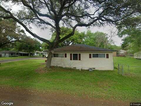 Avenue J, EL CAMPO, TX 77437