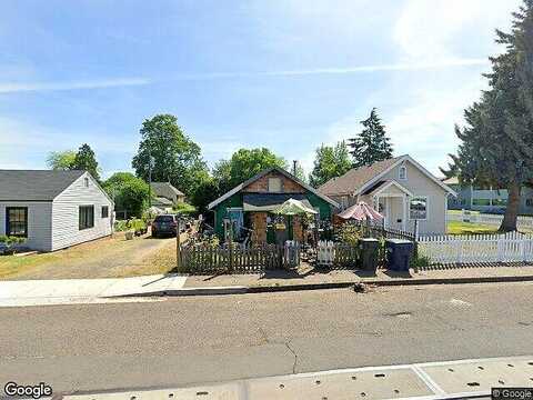 Holly, JUNCTION CITY, OR 97448