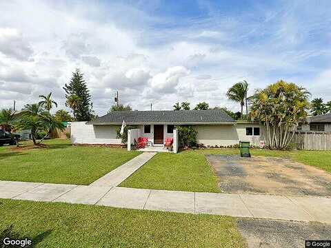 18Th, HOMESTEAD, FL 33030
