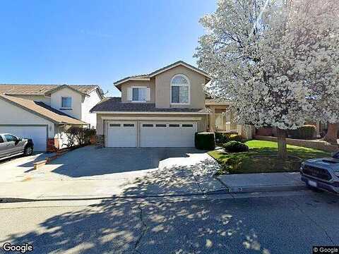 Cyrus, PALMDALE, CA 93551