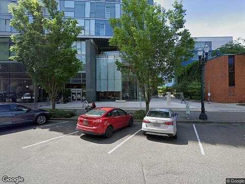 10Th, PORTLAND, OR 97205