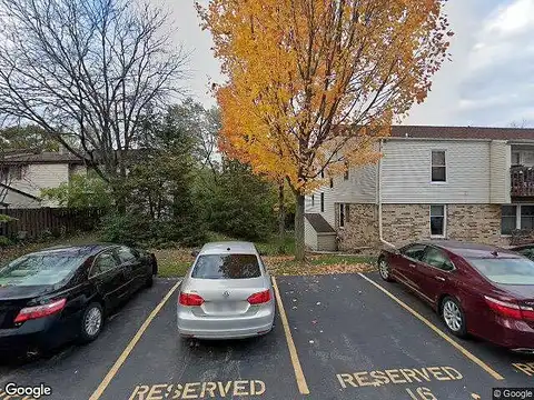 Crown, GERMANTOWN, WI 53022