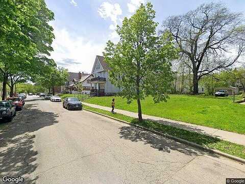 44Th, MILWAUKEE, WI 53208