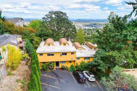 Sw Broadway Dr, Portland, OR 97201