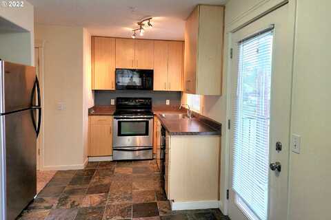 Se 172Nd Ave, Portland, OR 97233