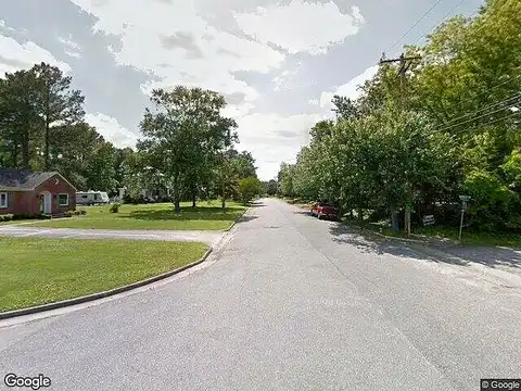 Everetts Lake Road, Emporia, VA 23847