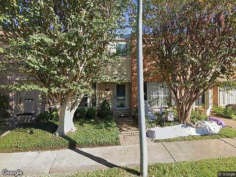 Fountain View Drive, Houston, TX 77057