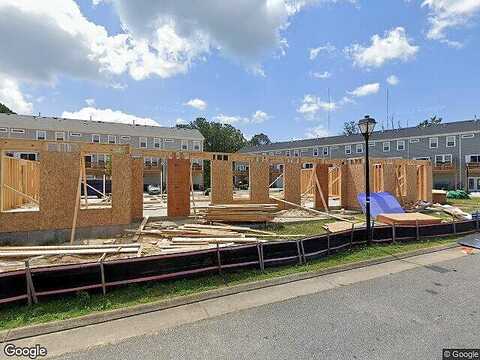 Riverfall Avenue, Hampton, VA 23666