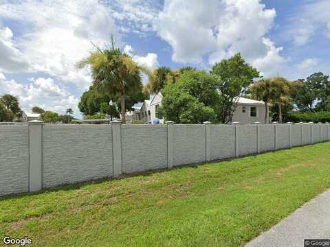 Gulf Pavilion Drive, Naples, FL 34108