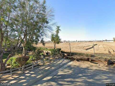 Ledgestone St, Bakersfield, CA 93307