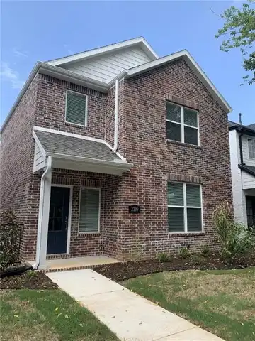 2339 Amherst Alley, Fayetteville, AR 72703