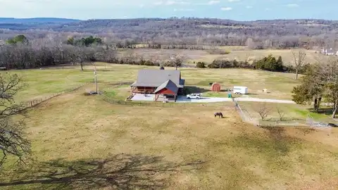 1093 Stockburger ST, West Fork, AR 72774