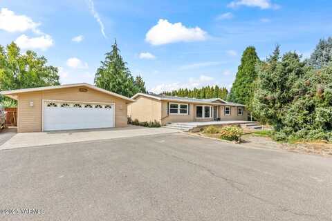 9515 Meadowbrook Rd, Yakima, WA 98903