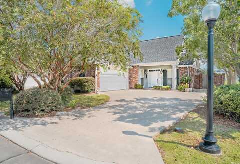 408 Sugar Mill Courtyard, Houma, LA 70360